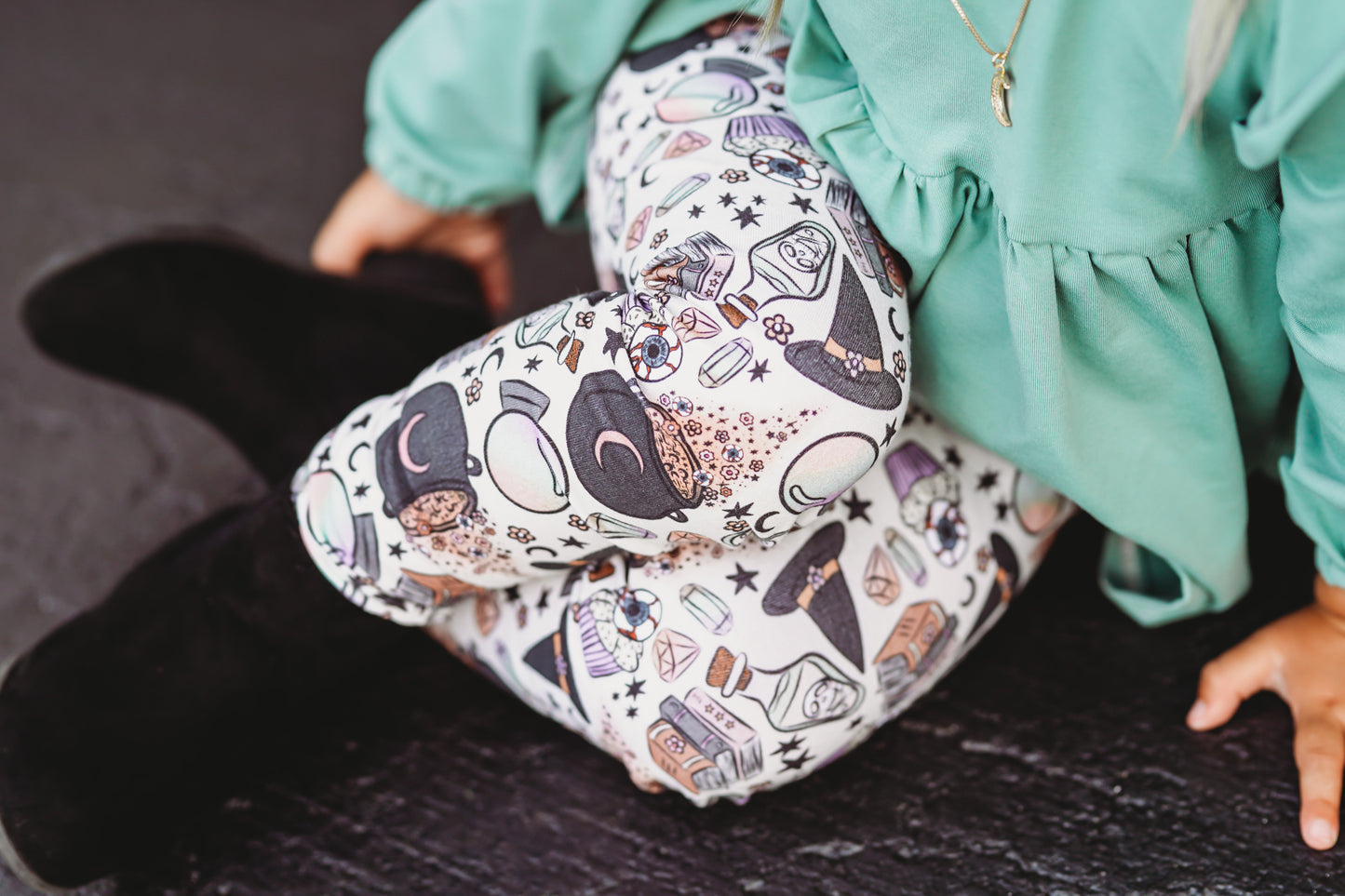 Cauldron Leggings